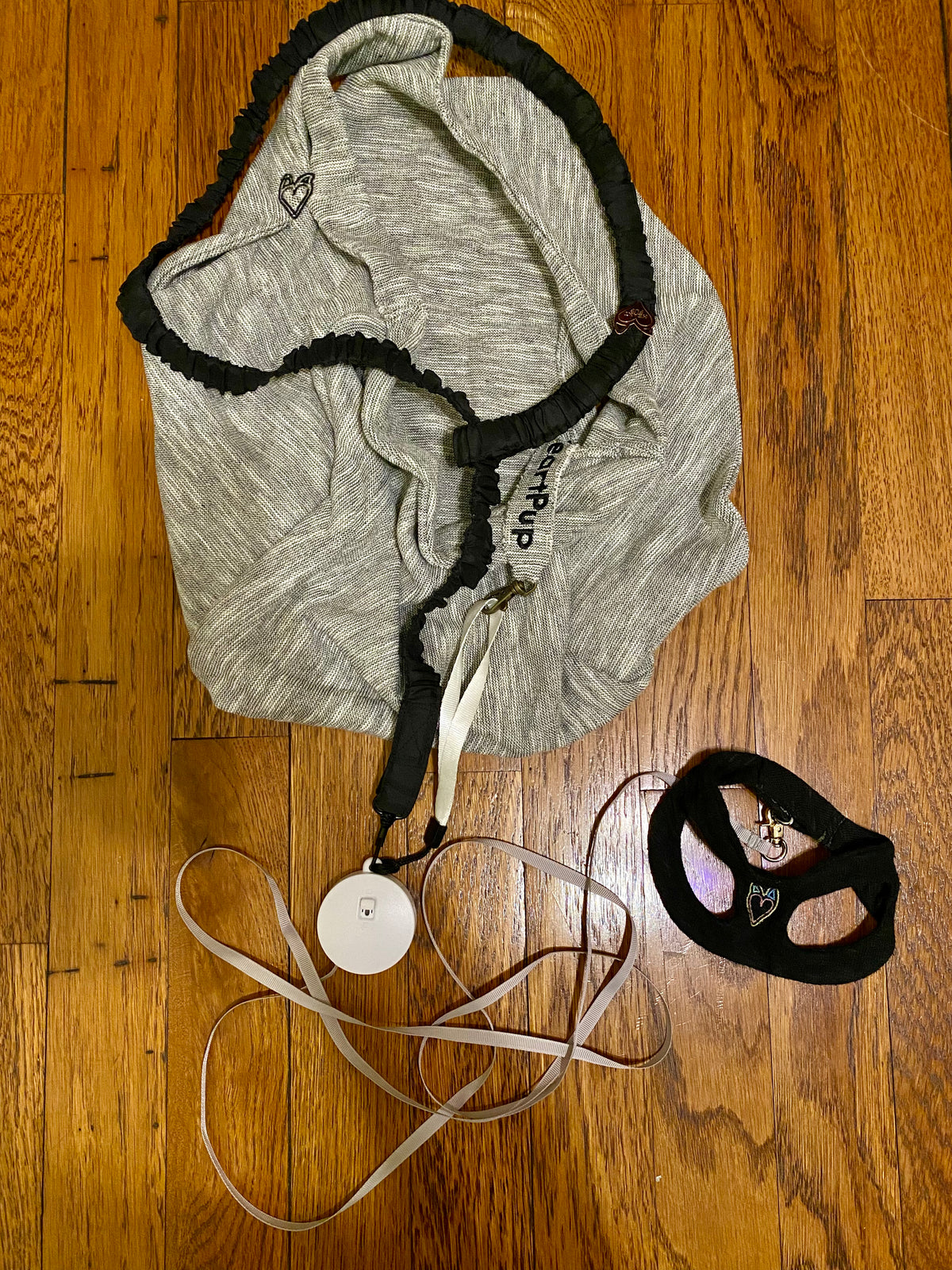 WEAR 4 WAYS wrist, waist, body: BEST hands-free retractable DOG LEASH